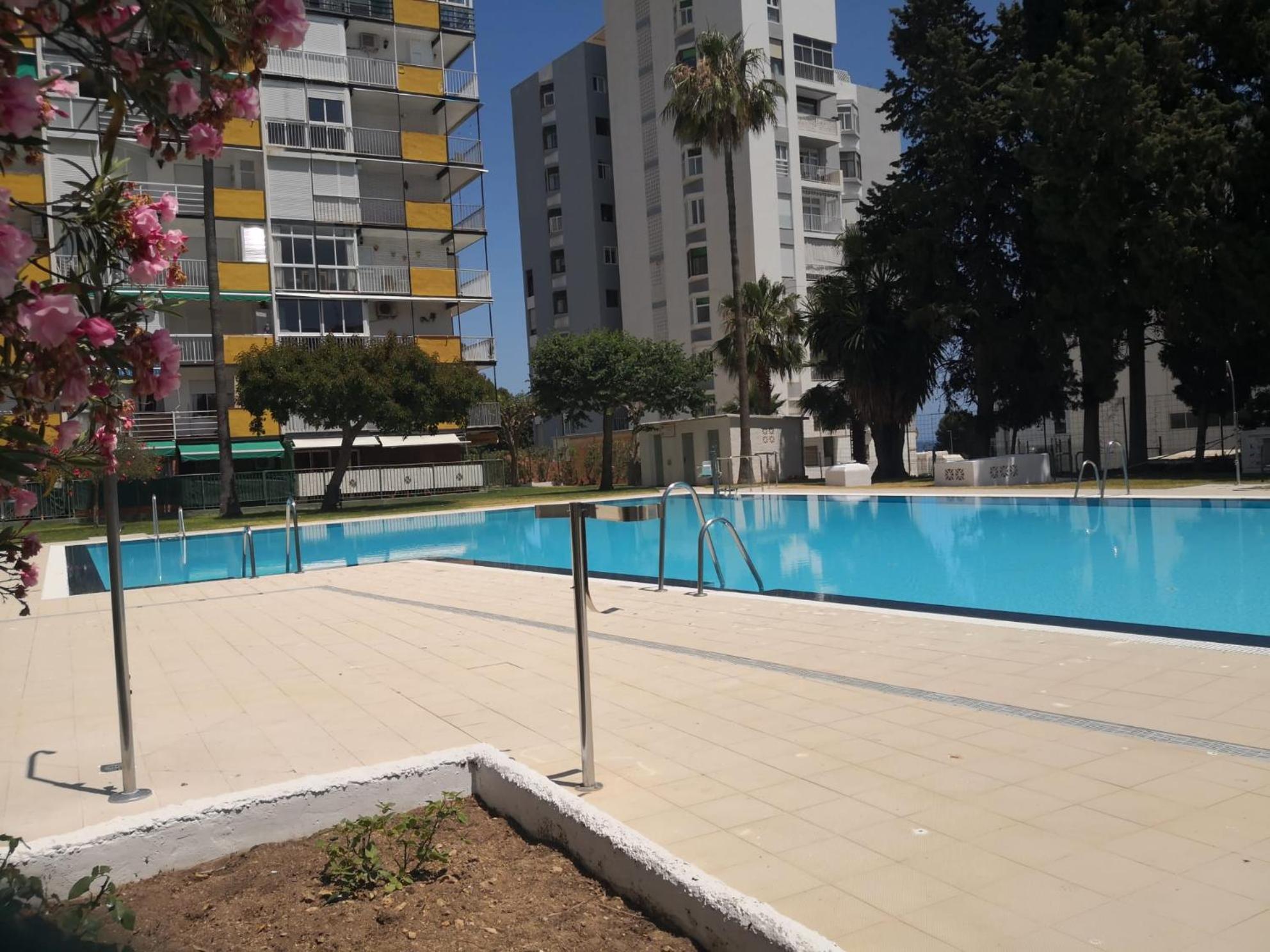 Blue Ocean Apartments Бенальмадена Экстерьер фото